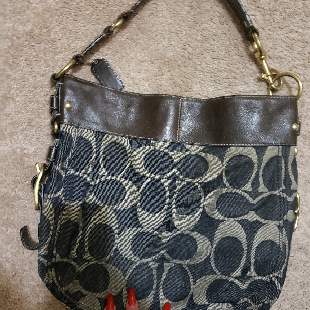 Previously Used! Loved! Lg Denim Coach Logo Bag